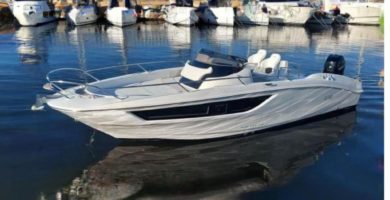 Sessa Marine Key Largo 27 2023